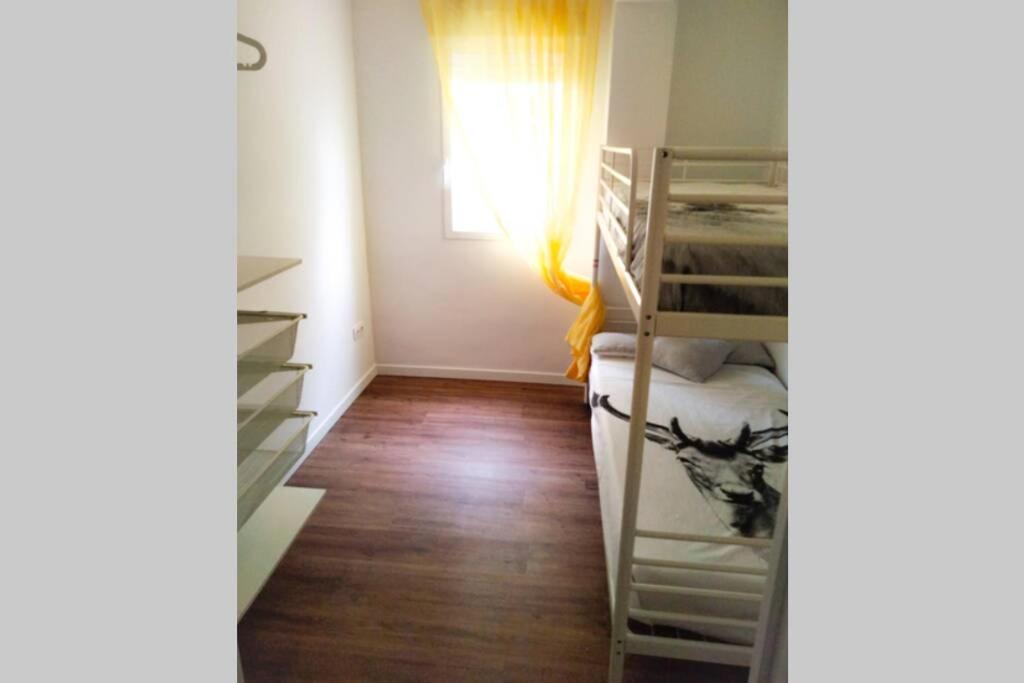 Apartamento Recien Reformado En Primera Linea Con Vistas A La Playa De La Almadraba Benicàssim Eksteriør bilde